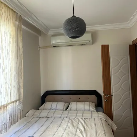 Denize 200 Metre, 3+1 Bahçeli
